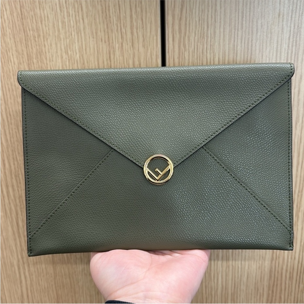 ‼️Authentic Fendi Green Envelope Clutch Pouch Bag - Picture 10 of 15